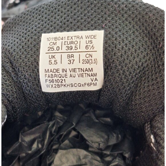 ASICS JOLT 3 BLACK SIZE 6.5  WIDE  NWOT  8.5 Woman's - Picture 6 of 6